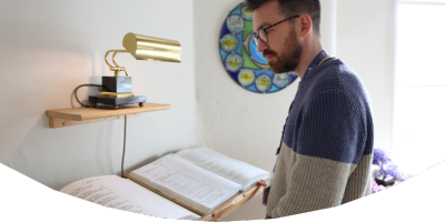 <h4><strong>Book of Remembrance</strong></h4>
<p>We invite you to display a tribute to your loved one in our Book of Remembrance.</p>