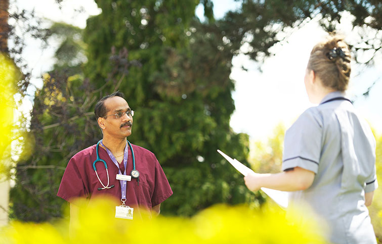 <h2><strong>For health and social care professionals</strong></h2>
<p>More information for health and social care professionals about our hospice services and education.</p>